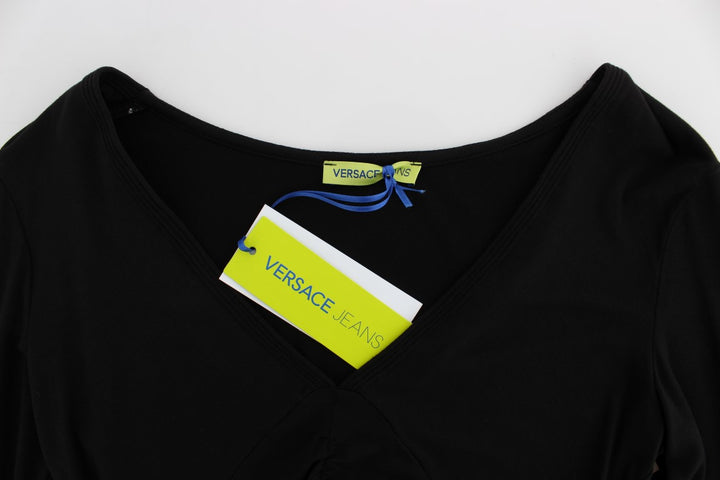 Elegant black V-neck sweater made of viscose blend
