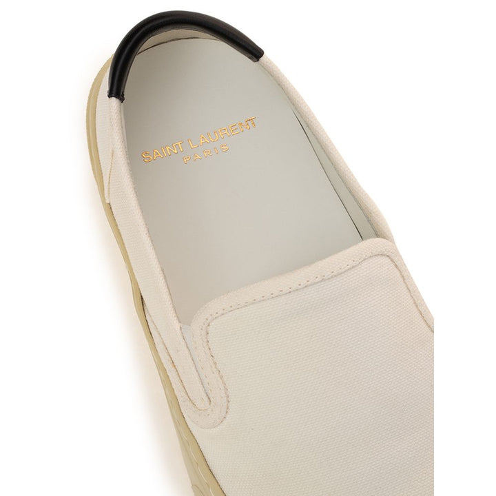 Sneaker aus weißer Baumwolle