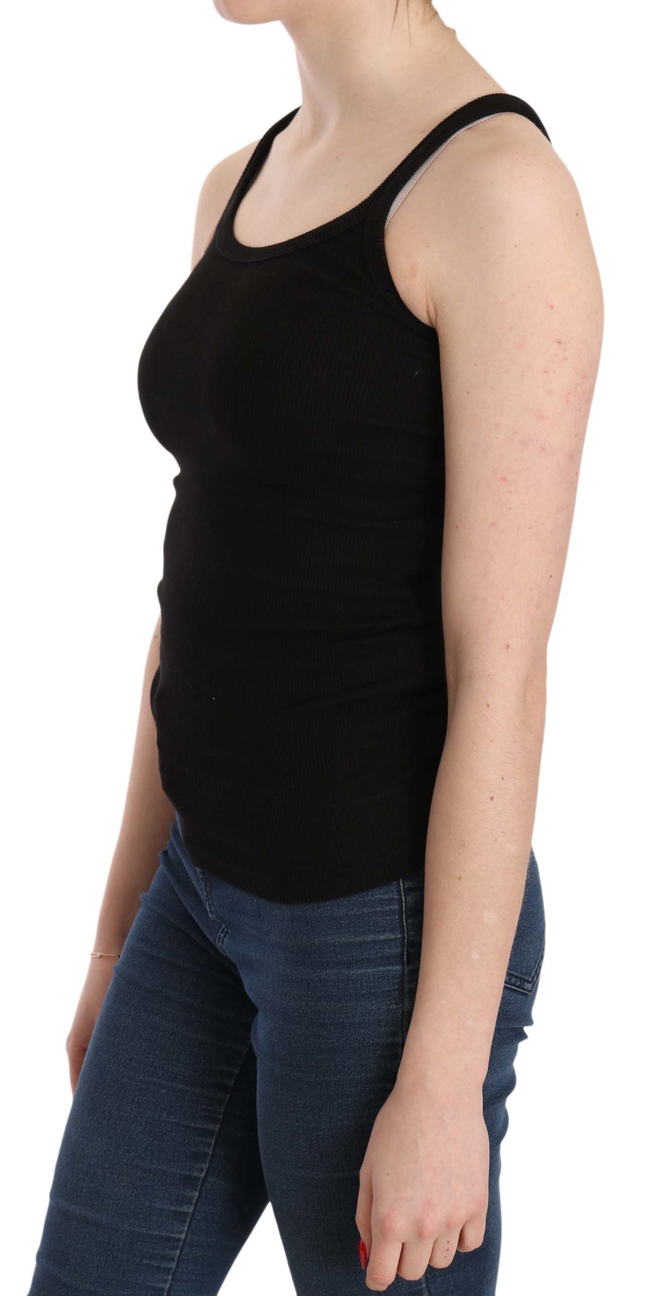 Chic sleeveless spaghetti strap top