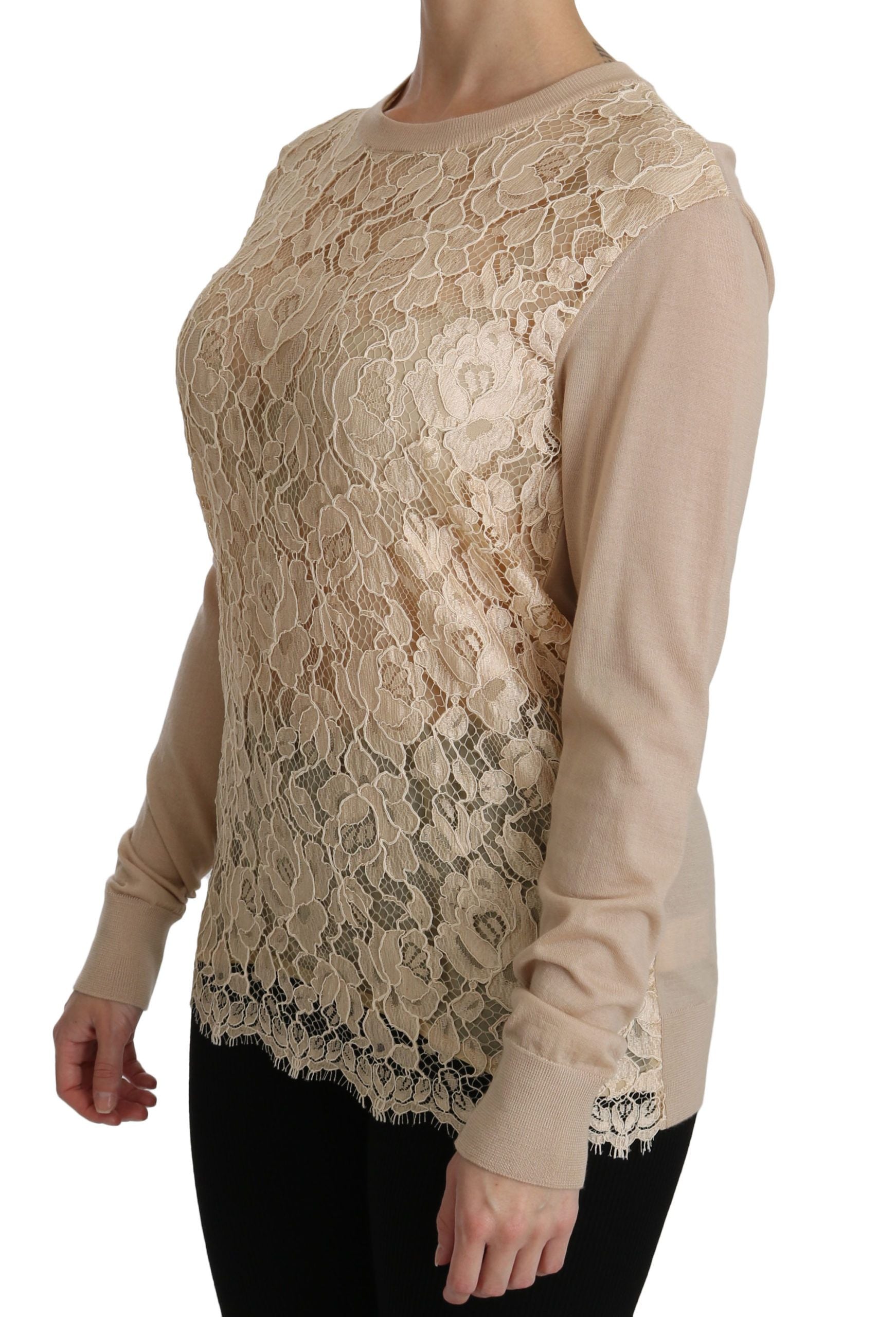 Elegant beige cashmere blouse with round neckline made of lace