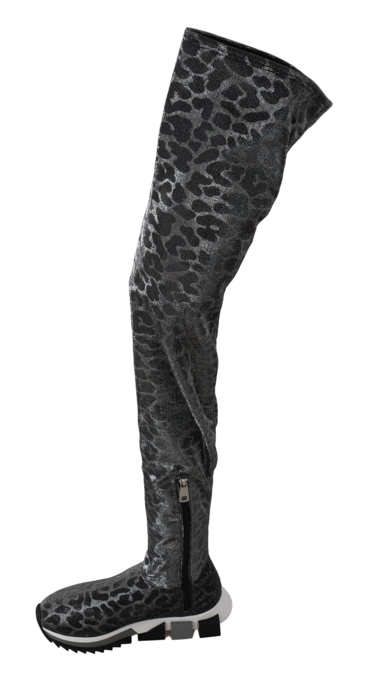 Dolce & Gabbana Elegante Leoparden-Stiefeletten über dem Knie Schuhe