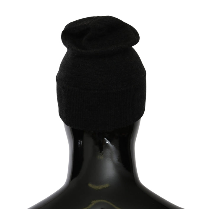 Schicke graue Beanie mit exklusiver Bestickung