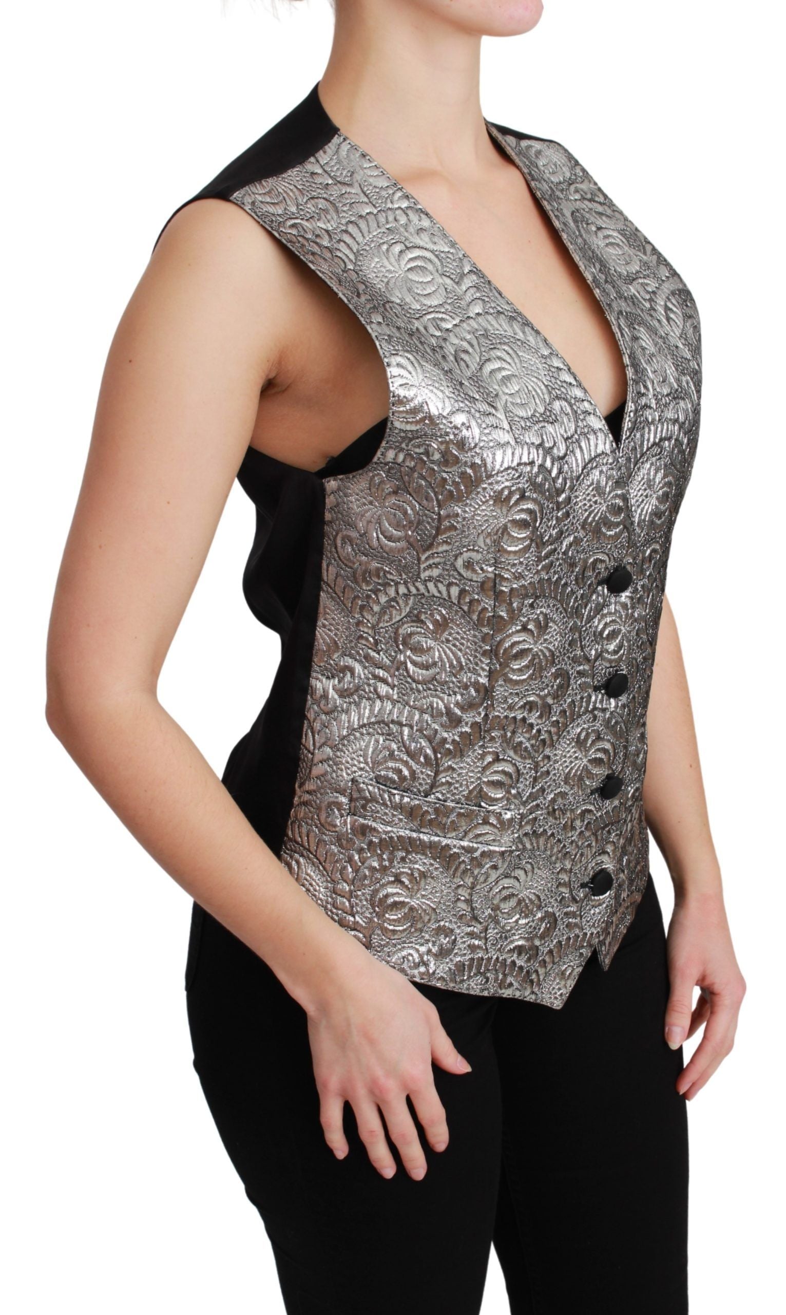 Elegant sleeveless brocade vest in silver