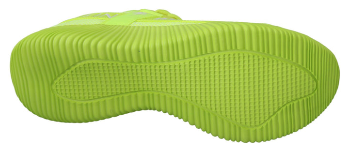 Stilvolle hellgrüne Freizeitschuhe
