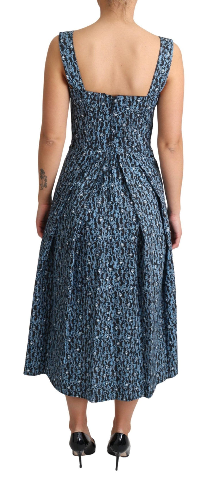 Elegant sleeveless A-line dress with blue heart
