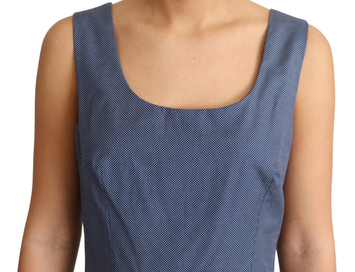 Schickes blaues gepunktetes ärmelloses Kleid in A-Linie