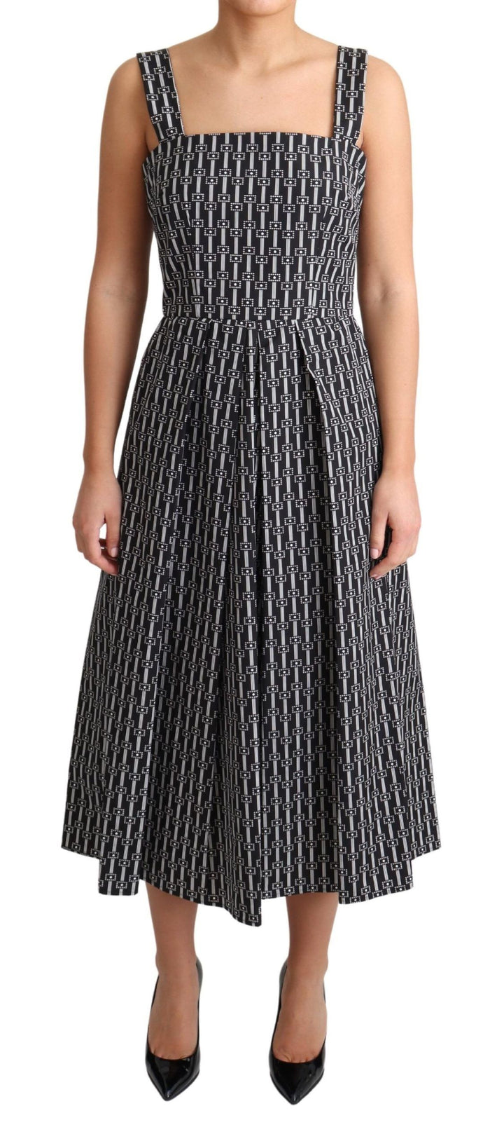 Elegant sleeveless dress in geometric A-line