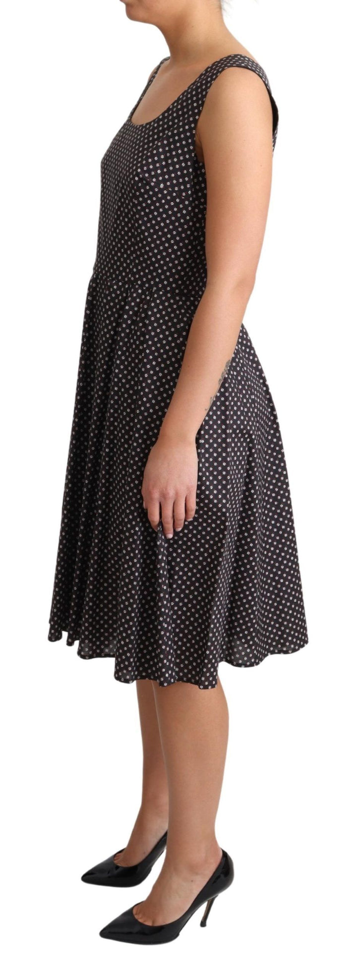Elegantes ärmelloses Kleid mit Blumenmuster in A-Linie