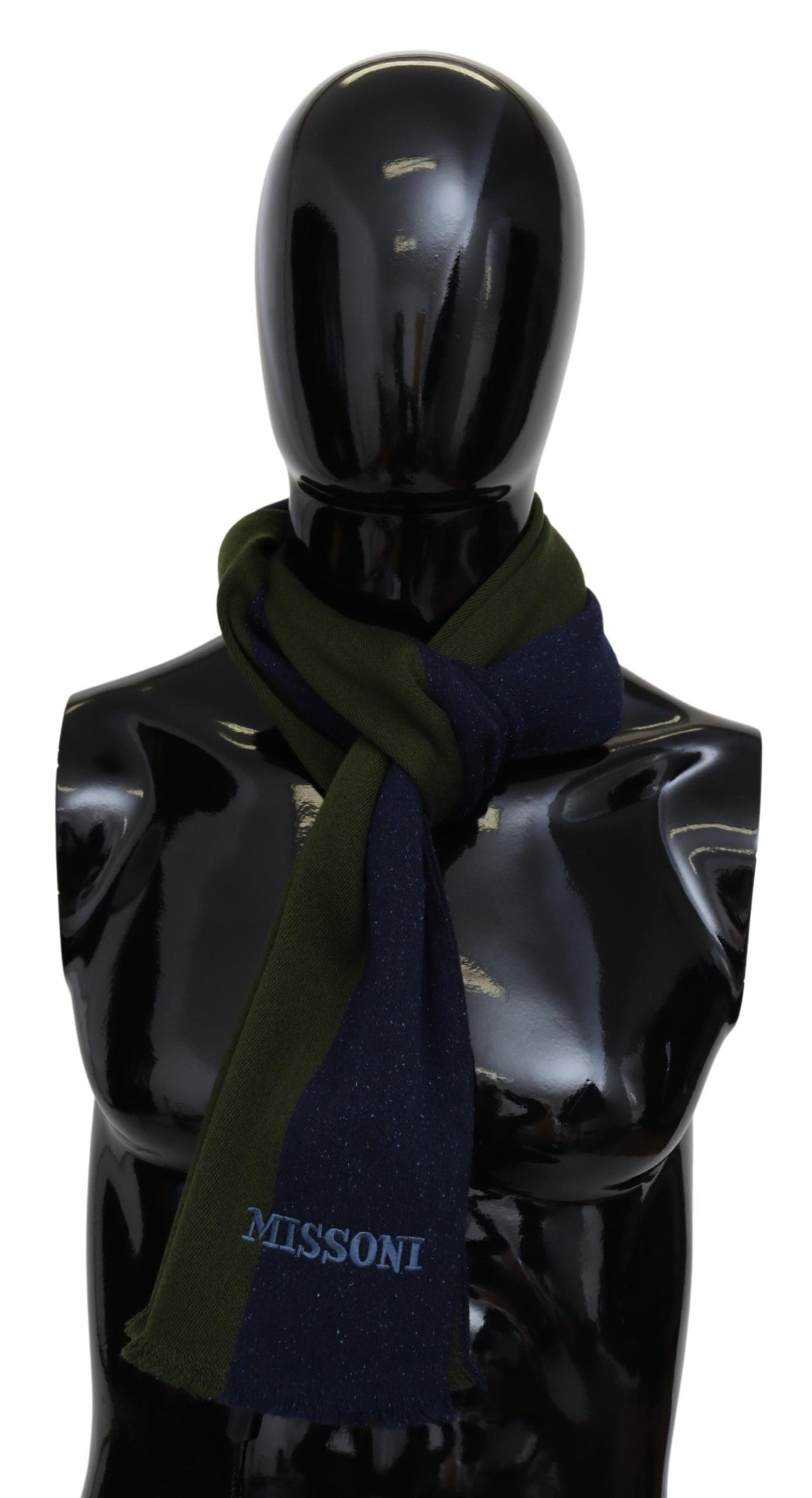 Authentic wool scarf with stripes and logo embroidery