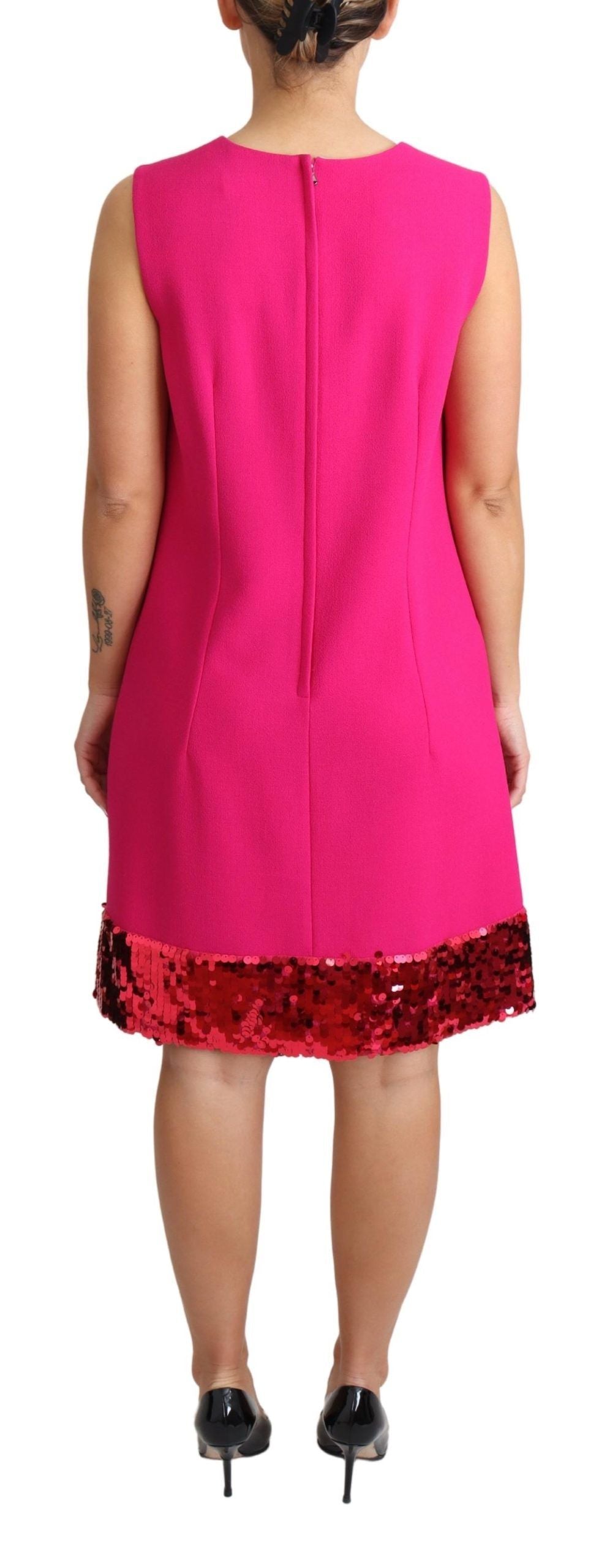 Dolce & Gabbana Elegantes Fuchsia Pailletten-Shiftkleid aus Wollmischung