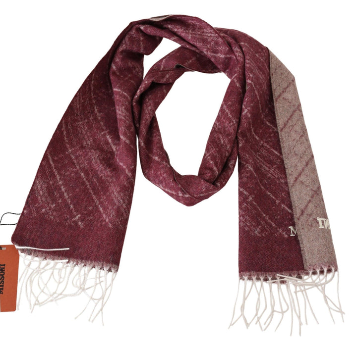 Elegant cashmere fringe scarf