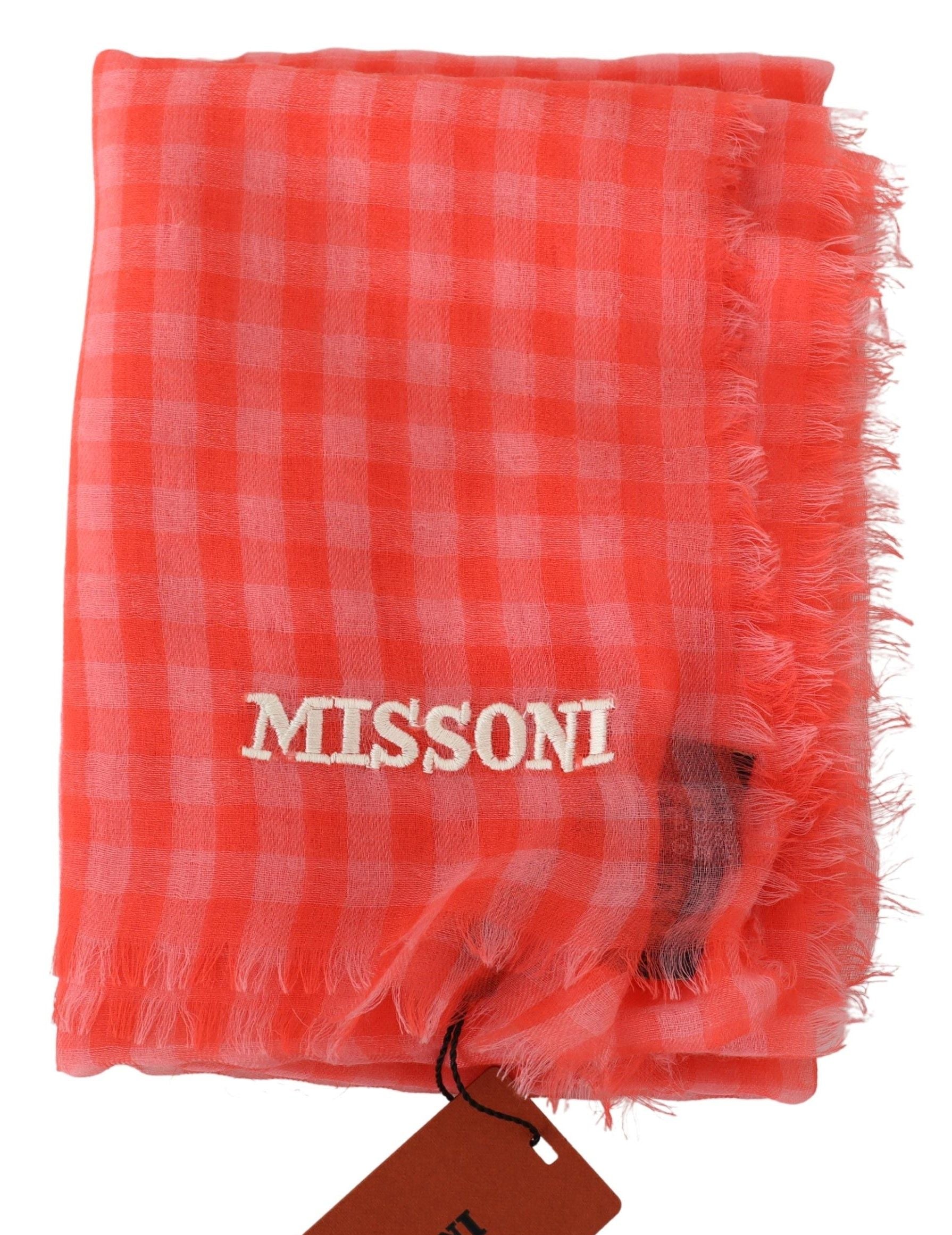 Luxurious checked cashmere scarf