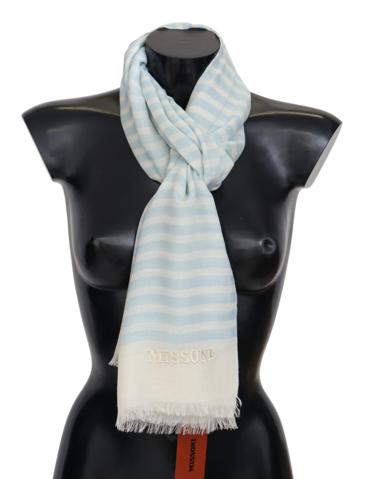 Eleganter Kaschmirschal mit linearem Muster