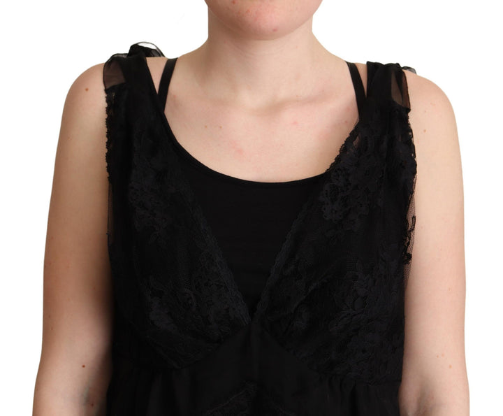Glänzendes Camisole aus Seidenmischung mit Spitzenbesatz