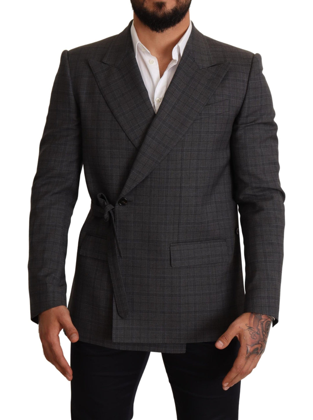 Schicker grauer karierter Martini-Blazer in schmaler Passform und doppelreihig