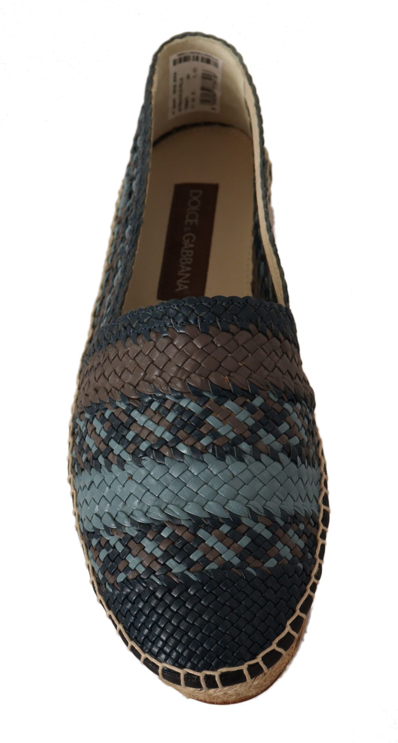 Elegant espadrilles made of woven leather
