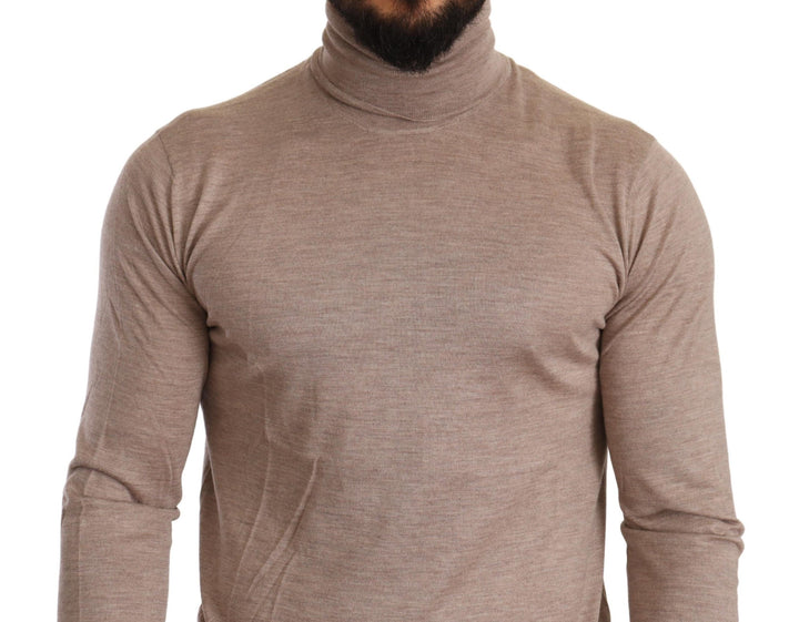 Beigefarbener Rollkragenpullover aus einer Kaschmir-Seiden-Mischung