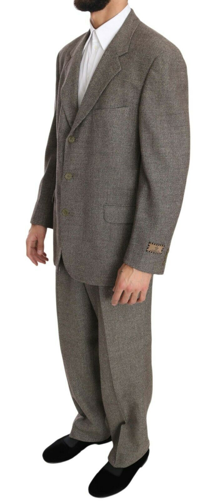 Elegant light brown men's suit made of wool