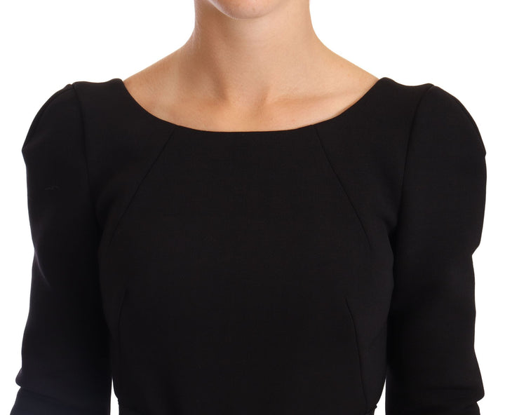 Elegantes Schwarzes Stretch-Scheidenkleid in der Mitte der Wade