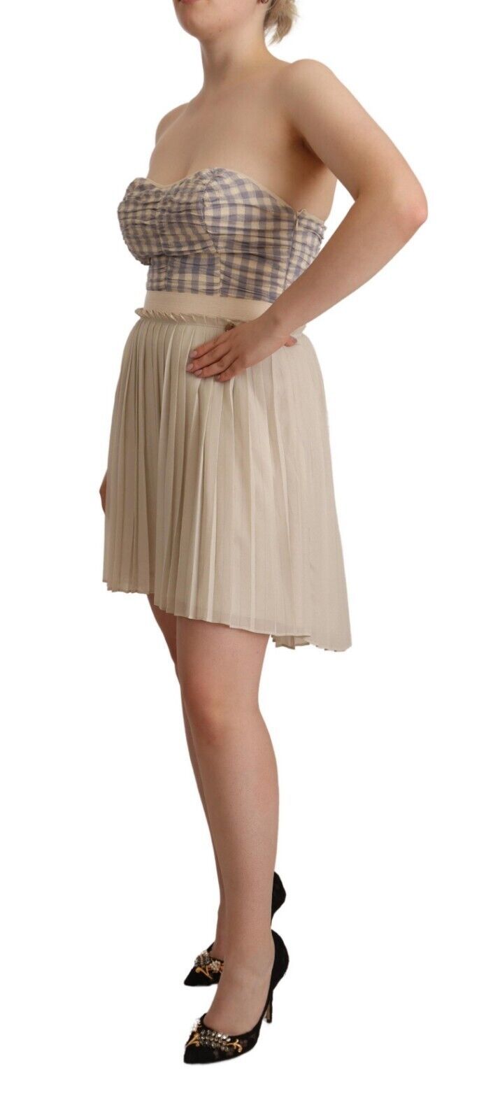 Chic strapless A-line dress in beige