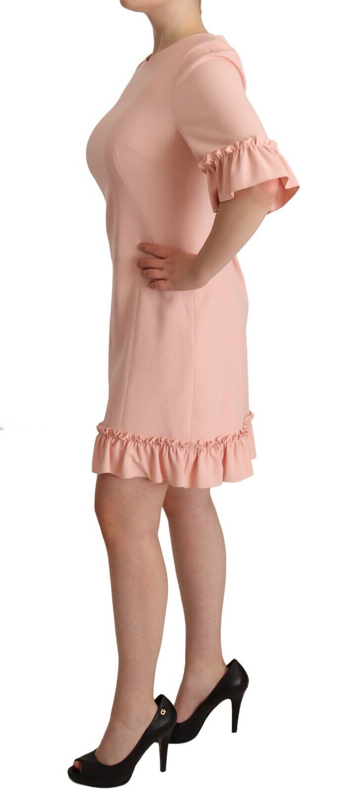 Sheath dress with gathered sleeves in pink