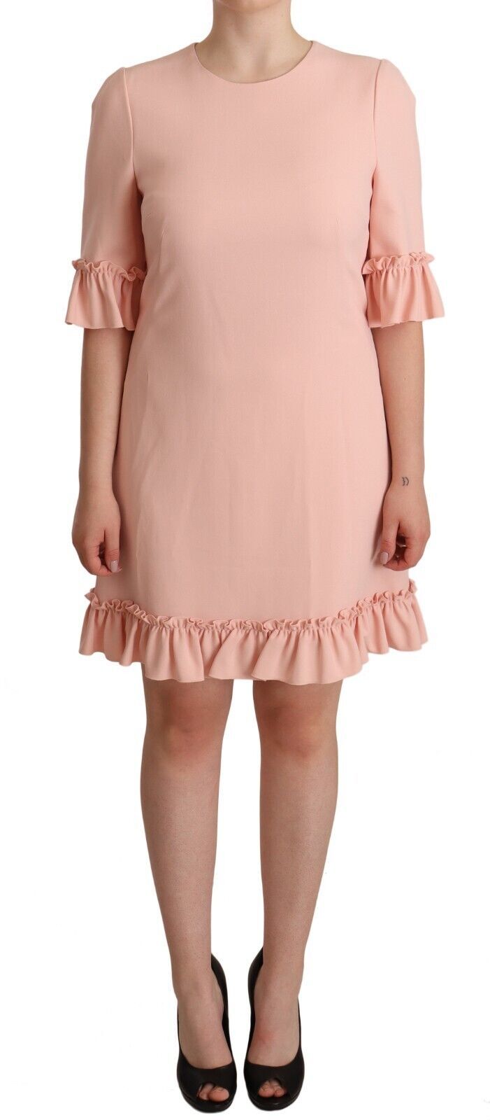 Sheath dress with gathered sleeves in pink