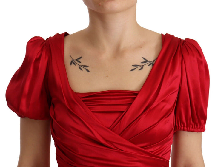 Rotes Seiden-Stretch-Etuikleid im Meerjungfrau-Look