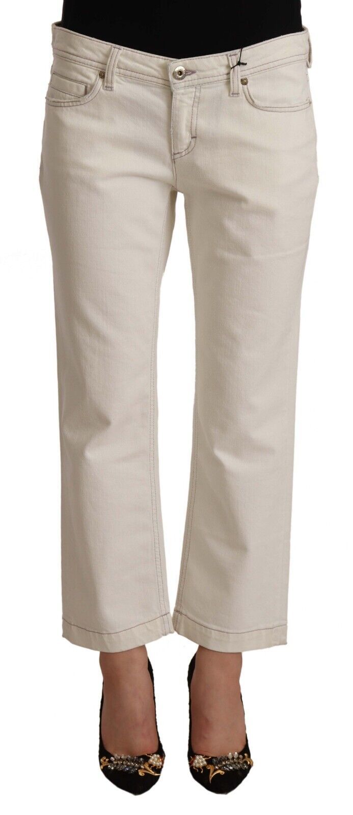 Chic off-white cropped jeans - fashionista must-have