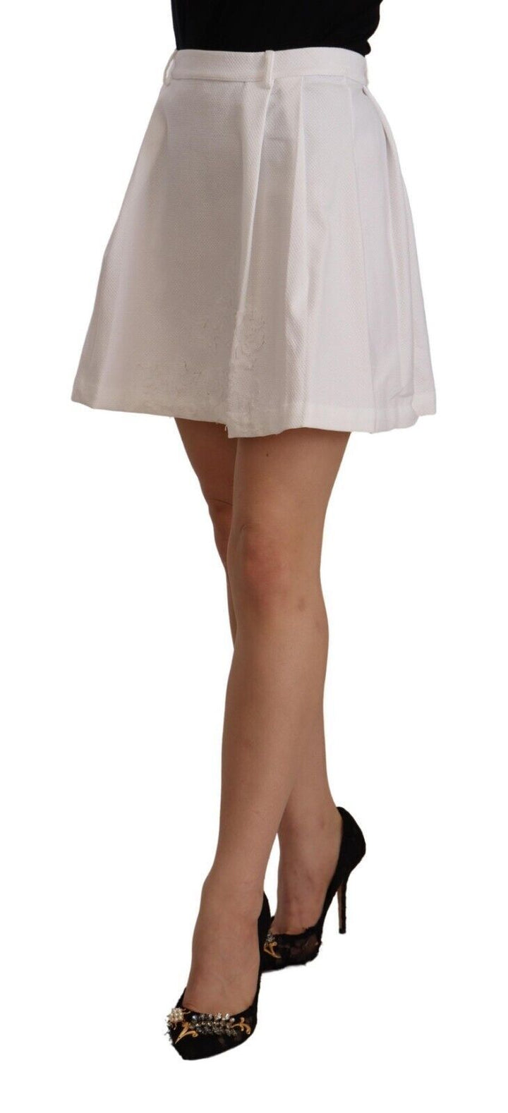 Chic high-waisted A-line mini skirt
