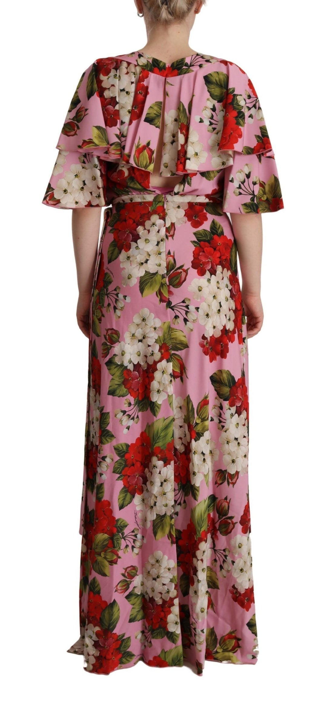 Charming silk maxi dress with floral pattern