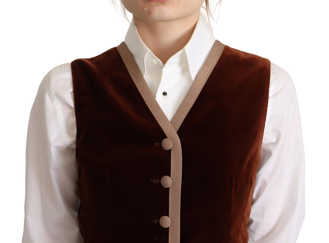 Elegant burgundy velvet sleeveless top