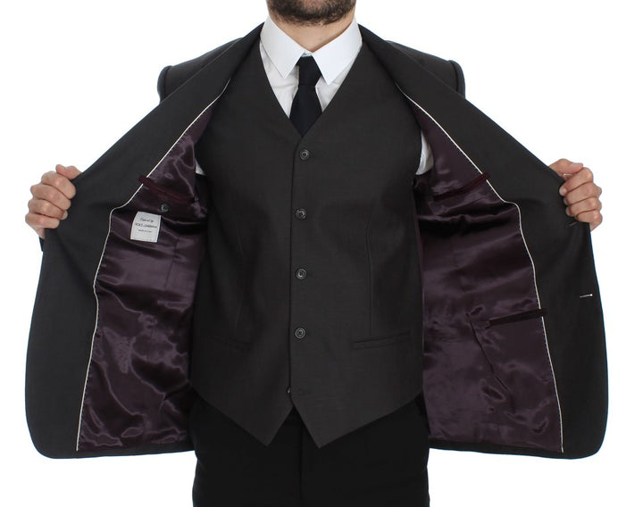 Eleganter grauer Leinenblazer und Weste in schmaler Passform