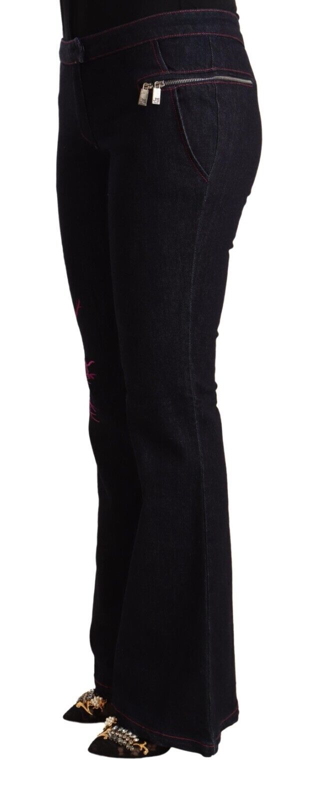 Chic black jeans with flared waist