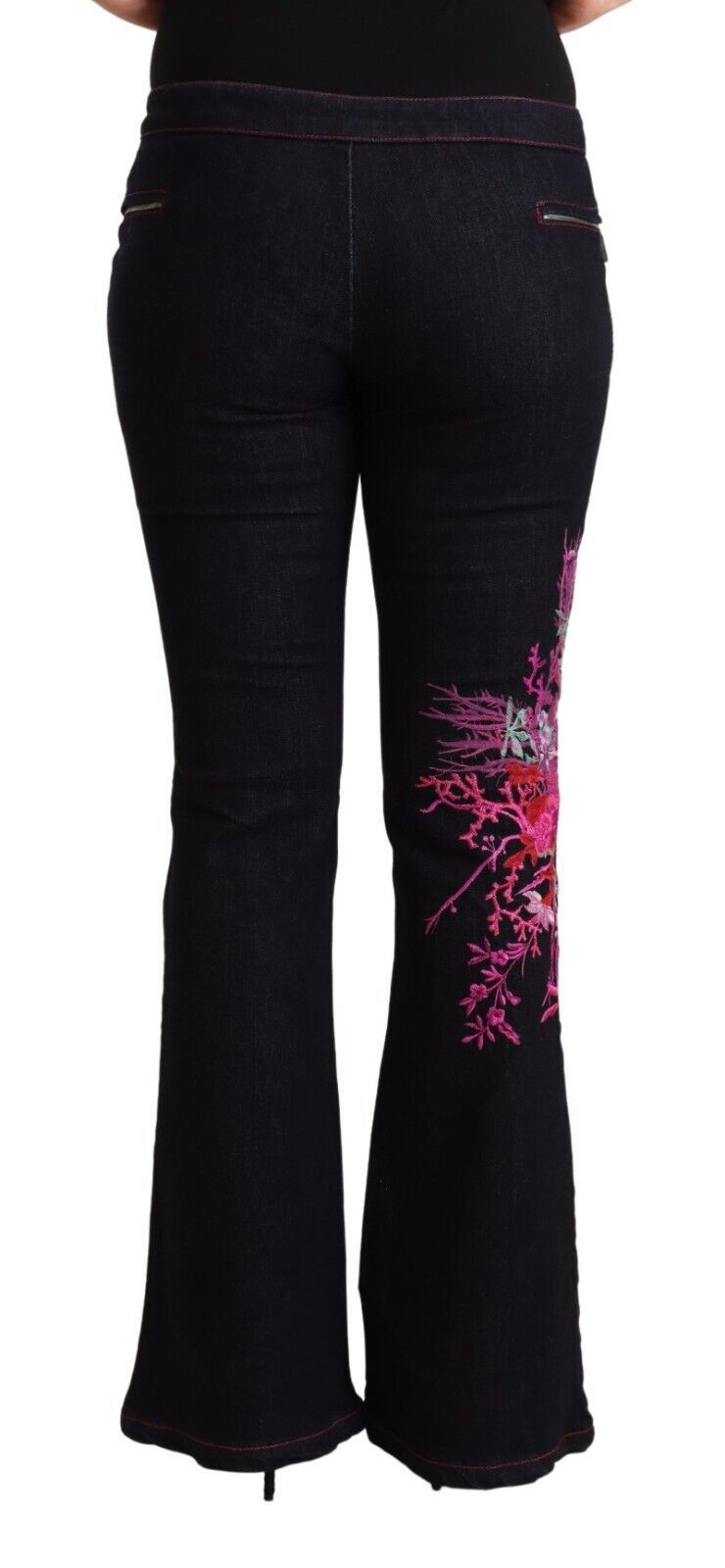 Chic black jeans with flared waist
