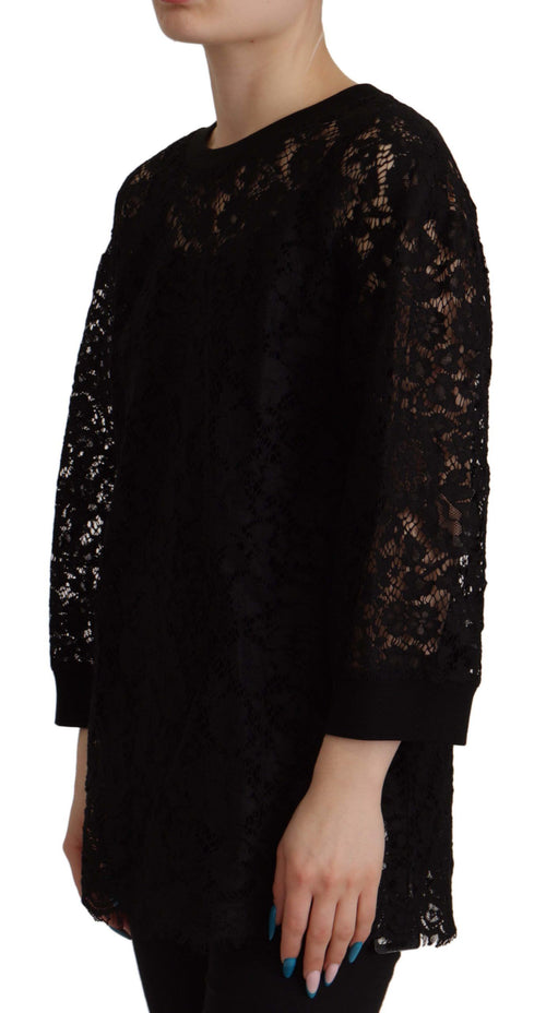 Elegant black long-sleeved blouse top