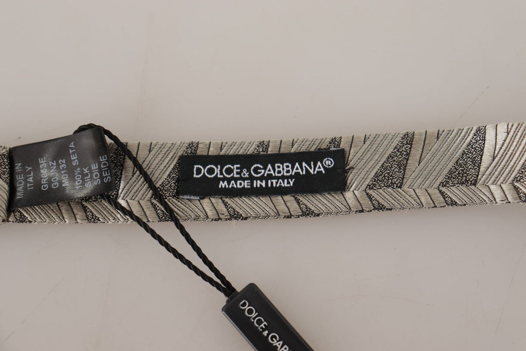 Elegant silk bow tie gray
