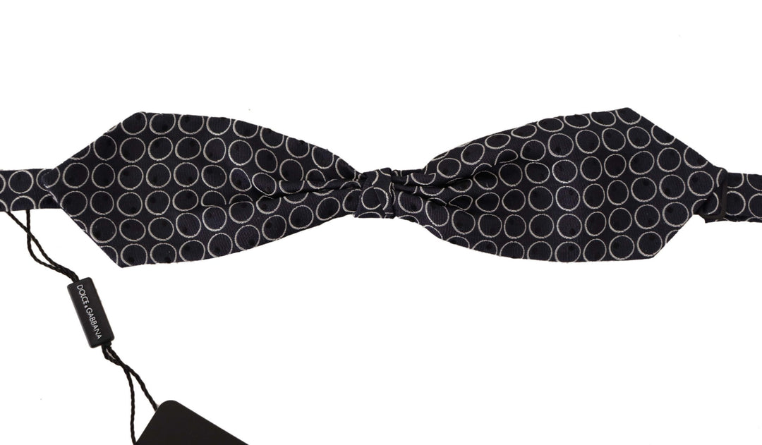 Elegant silk bow tie in black and white