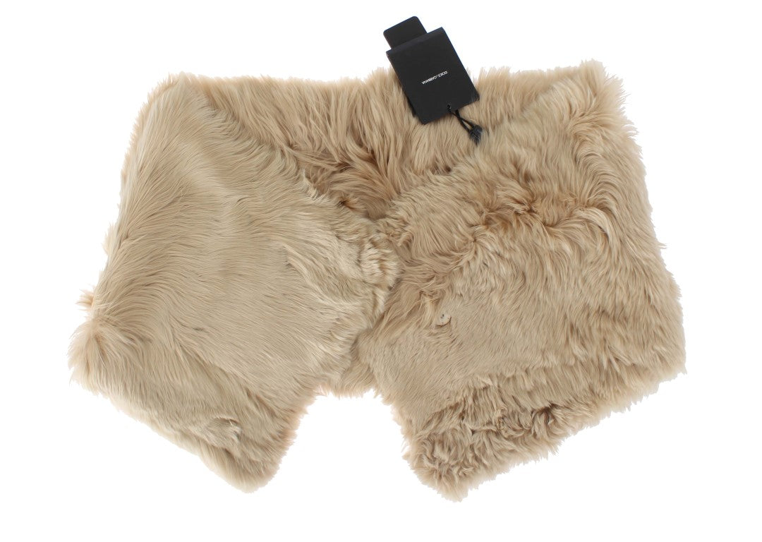 Elegant alpaca fur shawl in beige