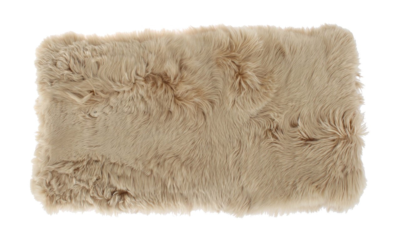 Elegant alpaca fur shawl in beige