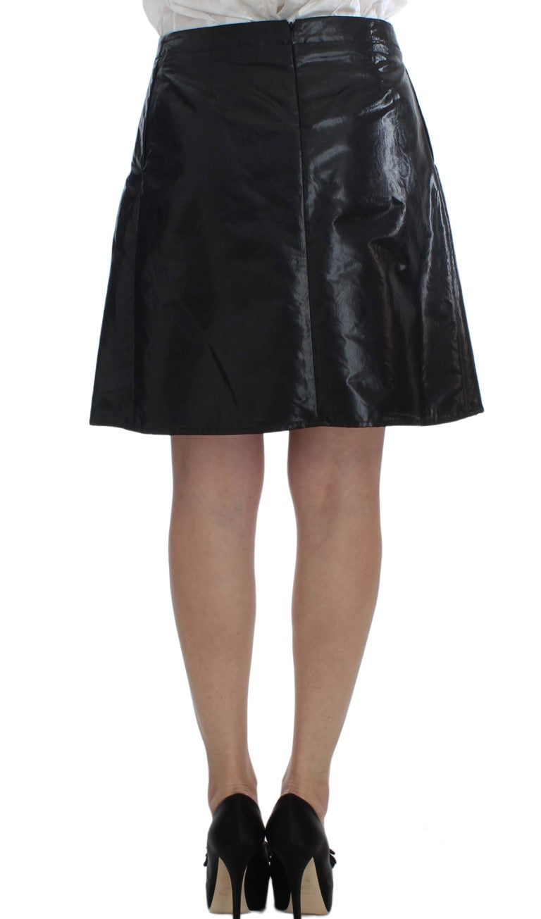 Elegant two-piece black skirt suit
