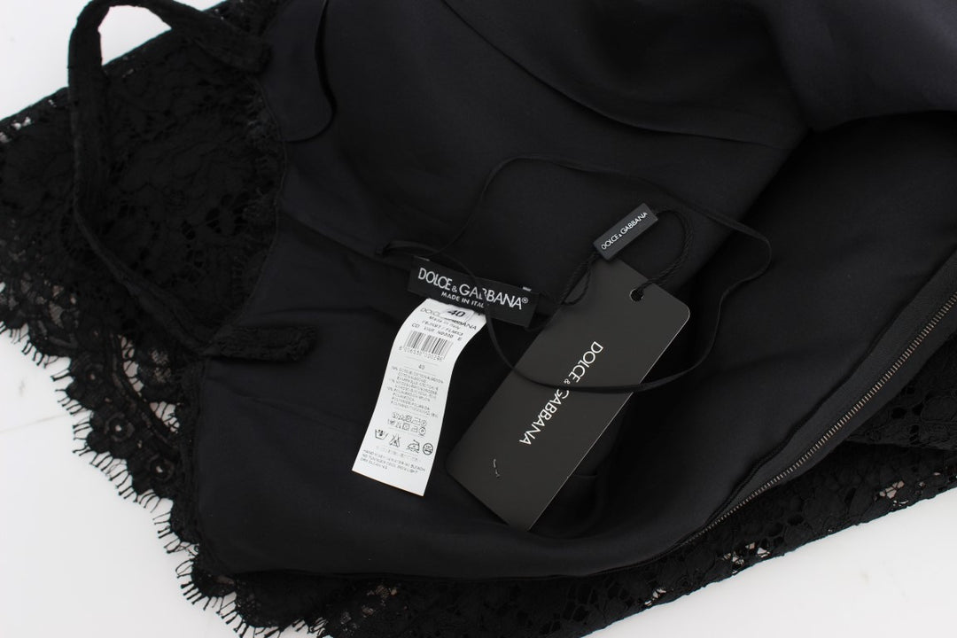 Elegant black floral lace knee-length dress