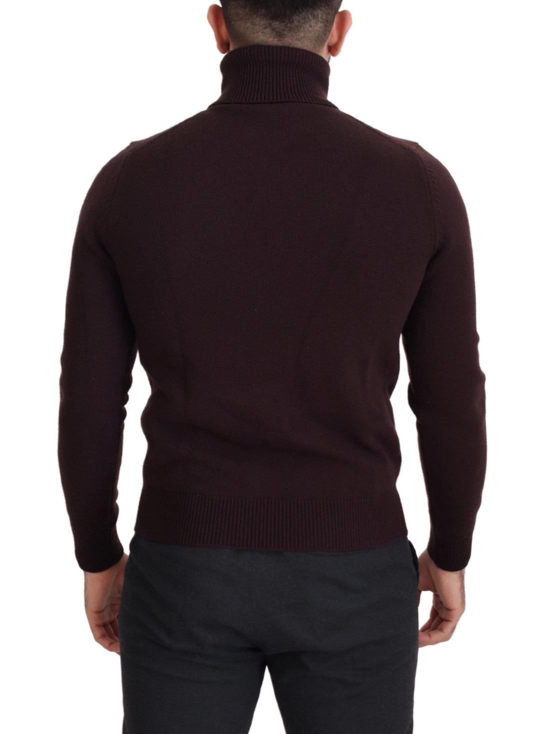Elegant wool turtleneck sweater