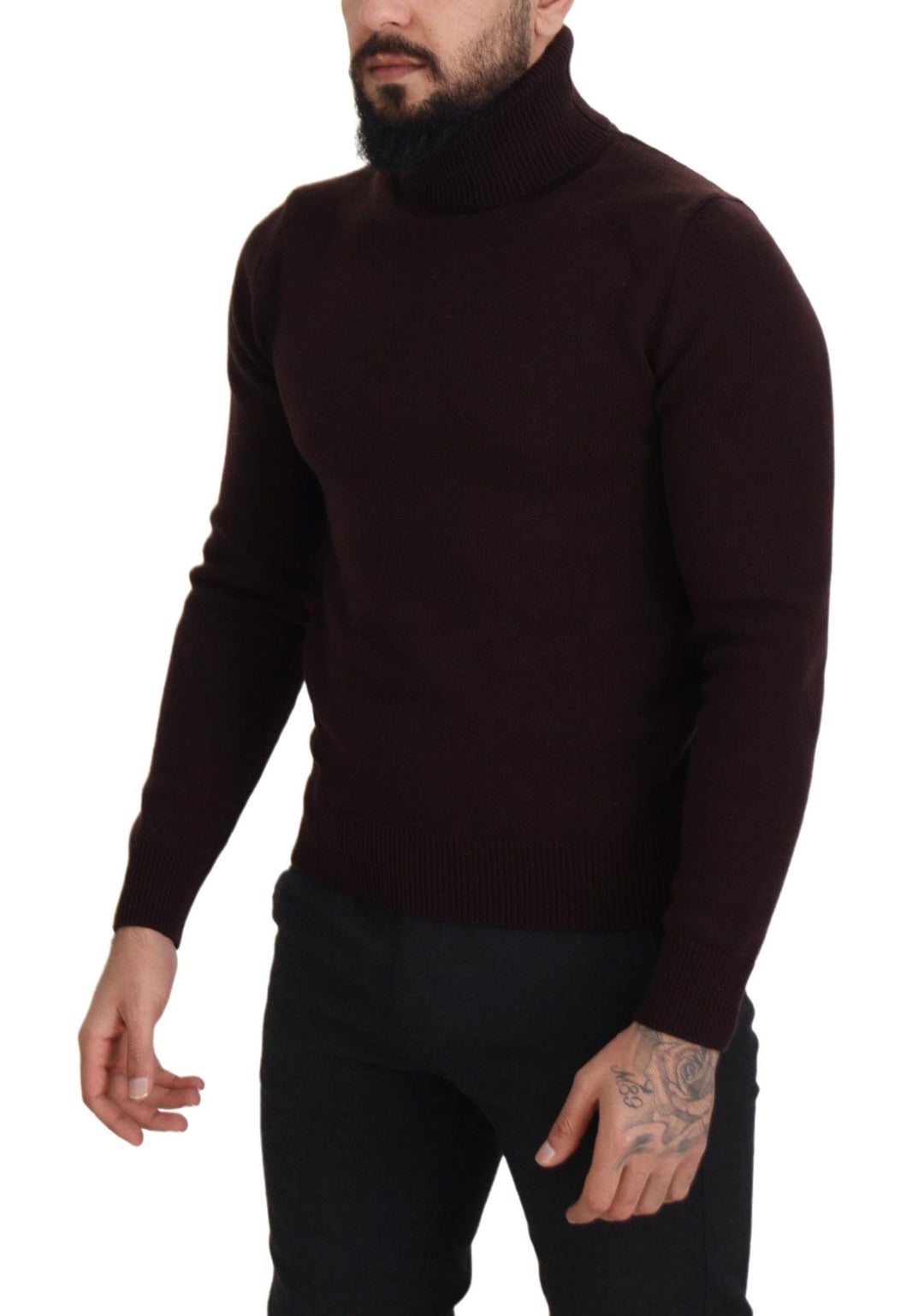 Elegant wool turtleneck sweater
