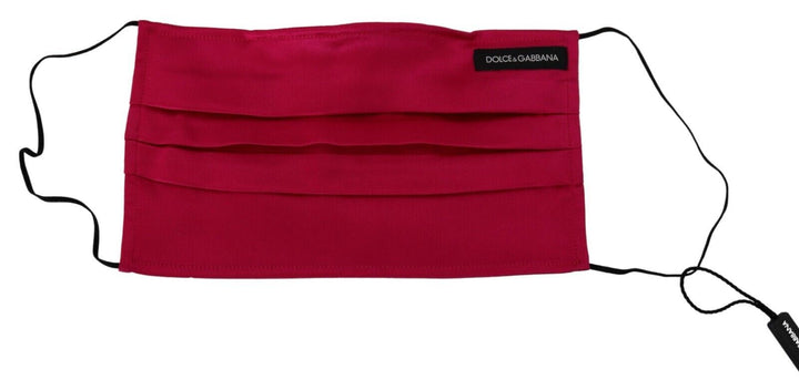 Elegant red cotton face mask with pleats