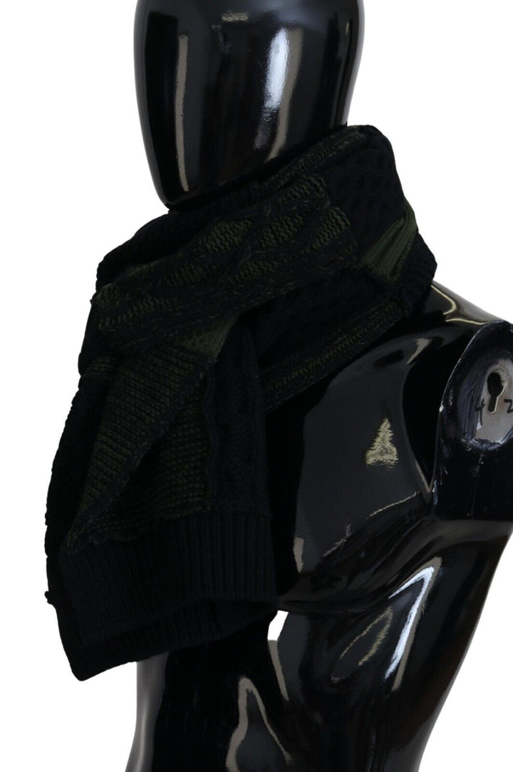 Elegant wool scarf in black &amp; green