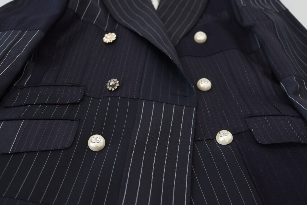 Navy blue double-breasted slim-fit blazer
