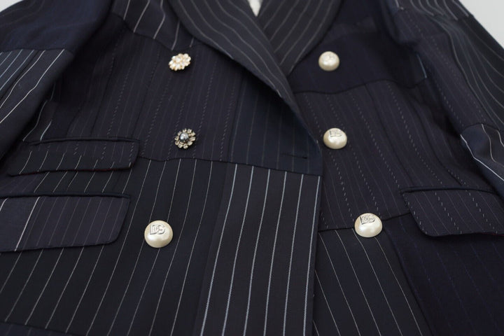 Navy blue double-breasted slim-fit blazer