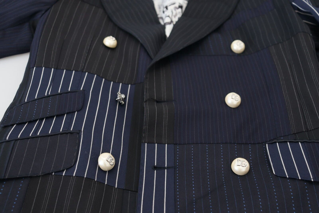 Elegant double-breasted wool blazer in navy blue