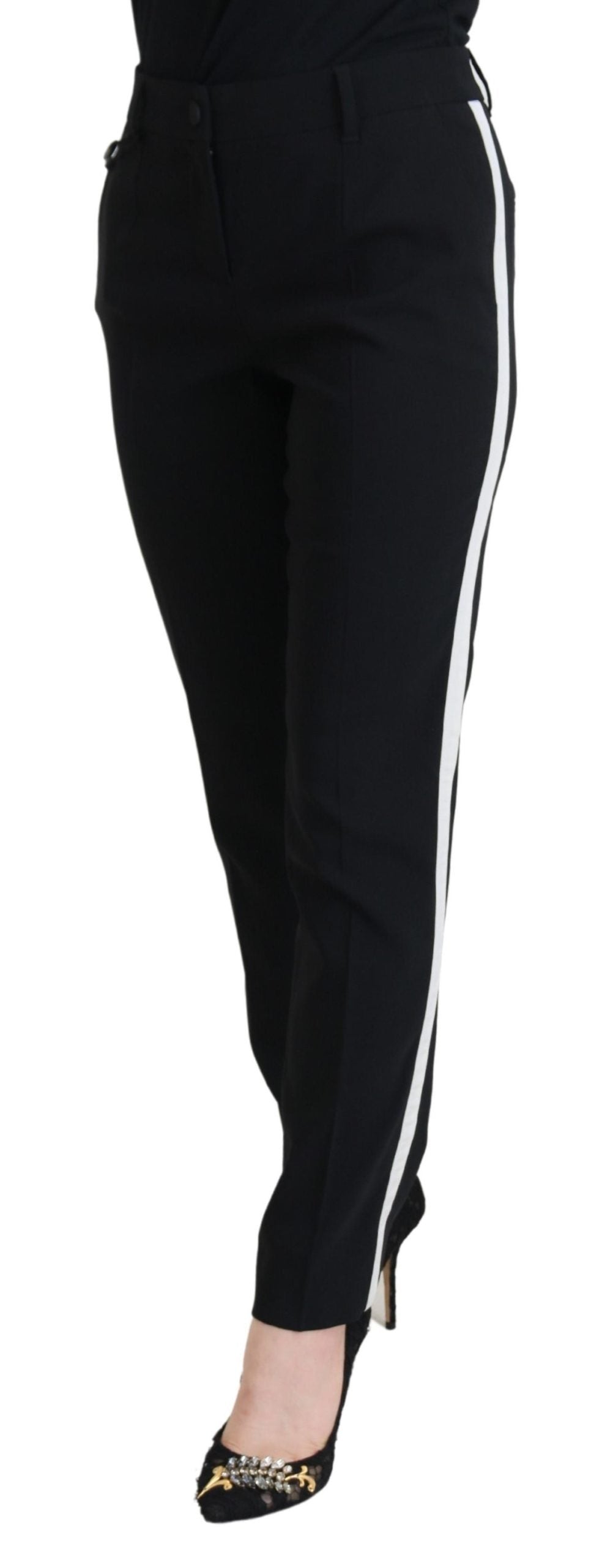Elegant black trousers made of wool and silk