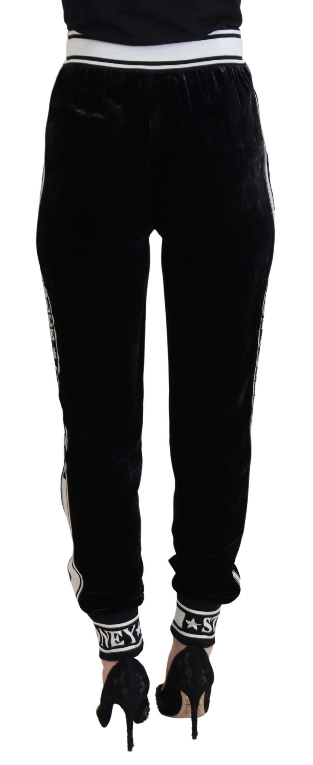 Elegant velvet trousers - timeless black luxury